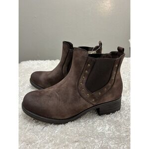 Electric Karma brown studded ankle Niko Booties Sz 11